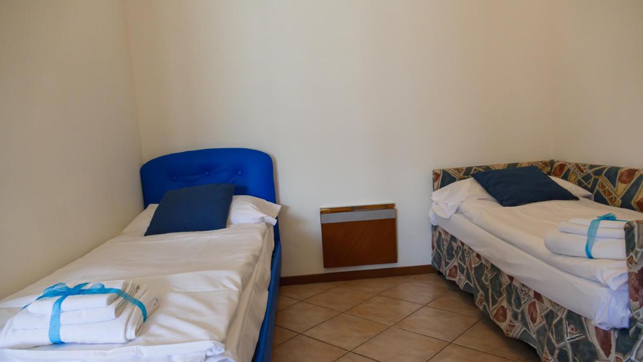 Hotel Casa Marinella Malcesine Bagian luar foto