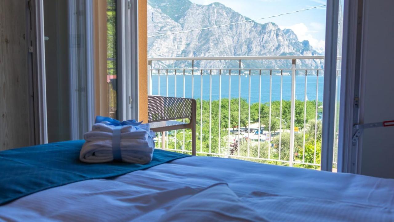 Hotel Casa Marinella Malcesine Bagian luar foto