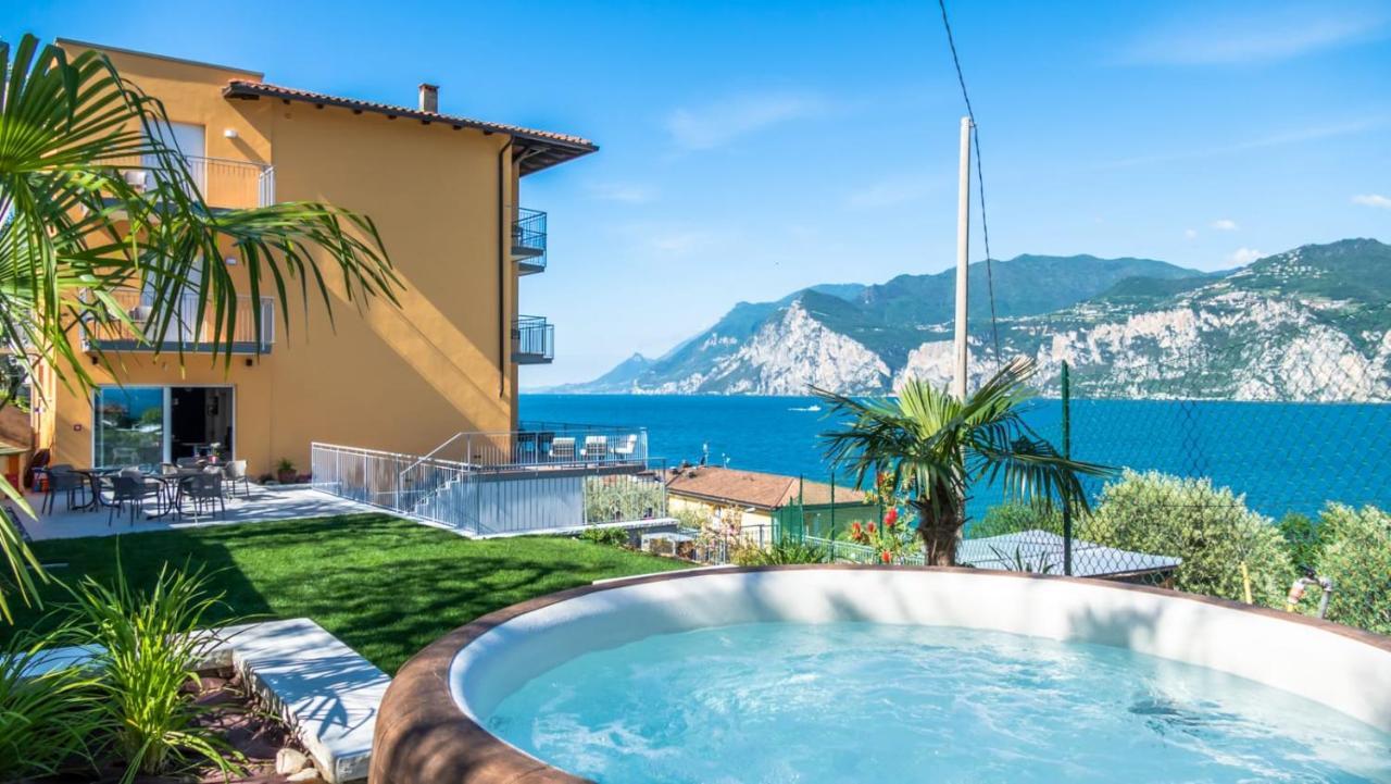Hotel Casa Marinella Malcesine Bagian luar foto