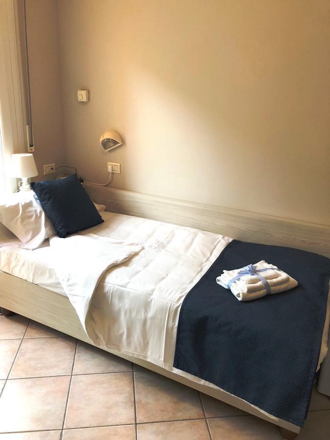 Hotel Casa Marinella Malcesine Bagian luar foto